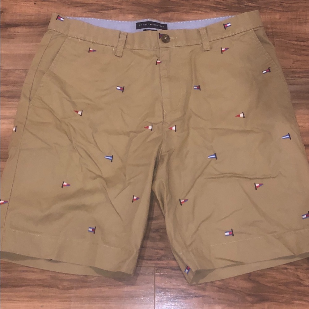 Tommy Hilfiger Khaki Shorts